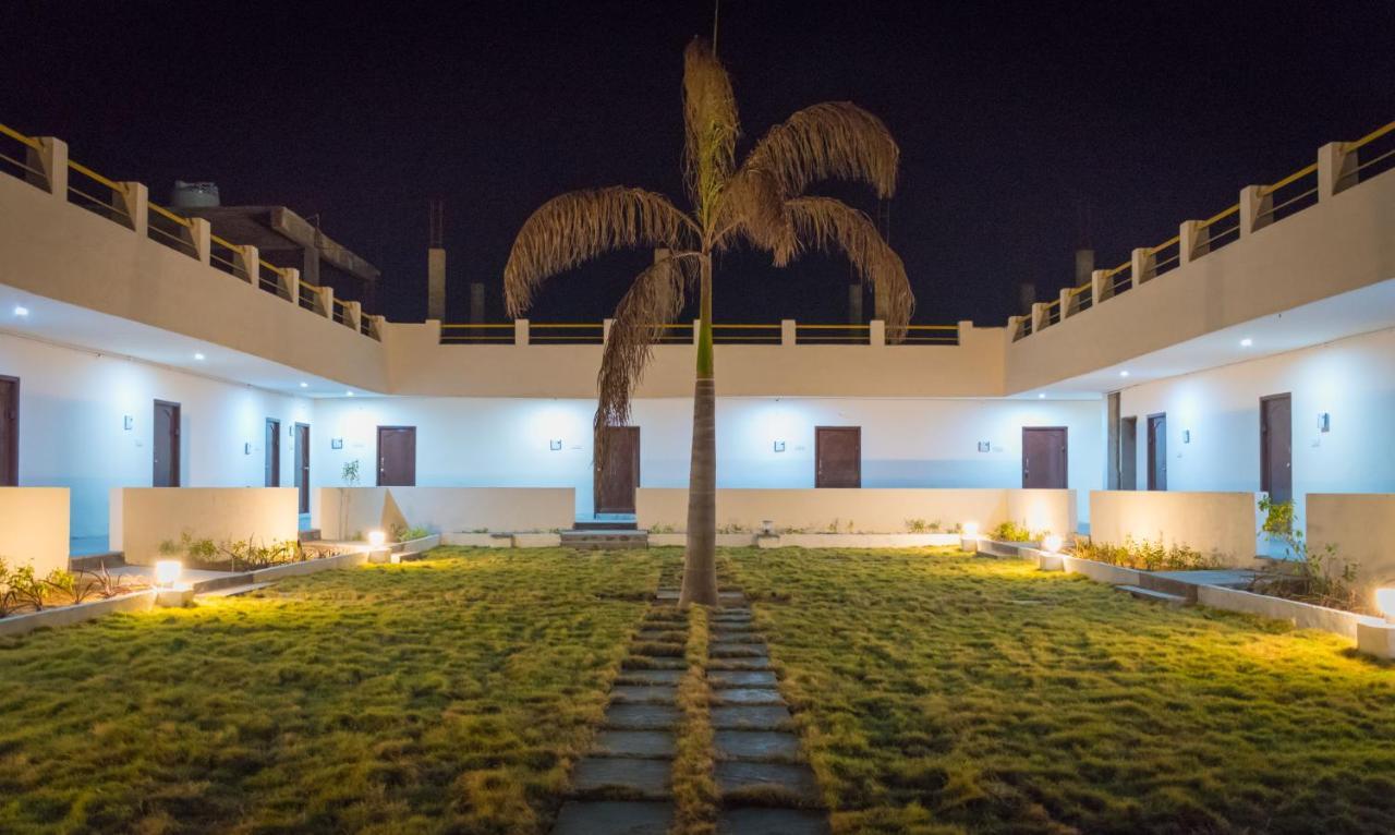 Seagull Beach Resort Chirala Exterior foto
